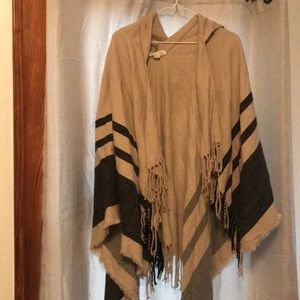 Francesca’s hooded pullover poncho sweater